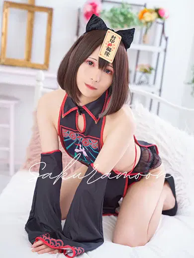 胡桃レイ