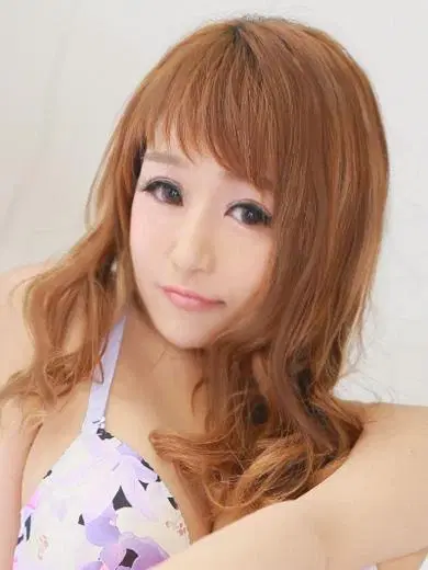 藍葉ももね