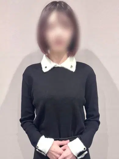 みいな