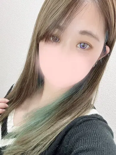 みい