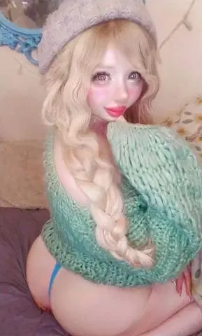 梶本れいな