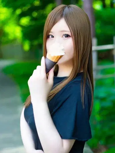 篠宮みりや
