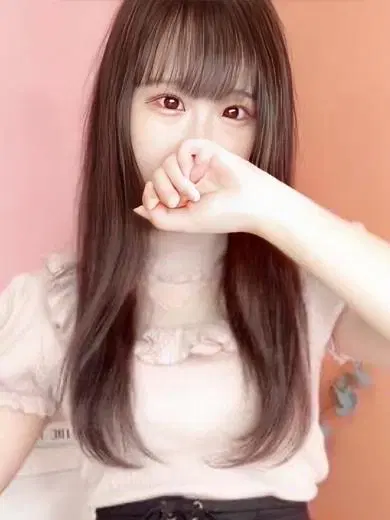 ななこ