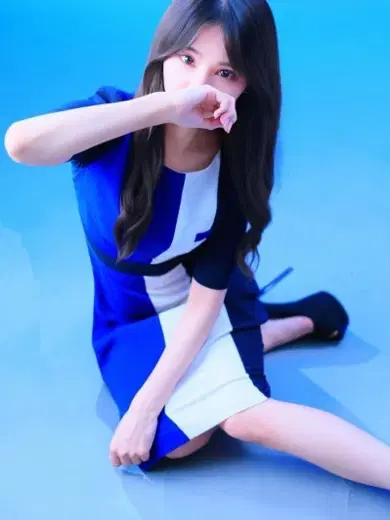 小糸かれん
