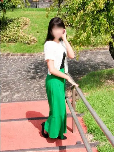 蓮見れいか