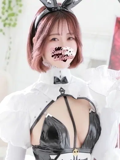 ツキノ