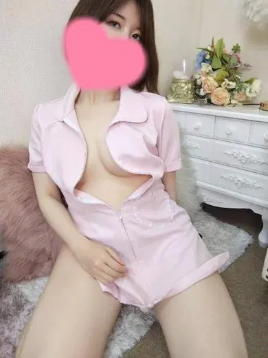 水瀬なぎさ