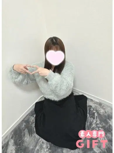初恋もえ