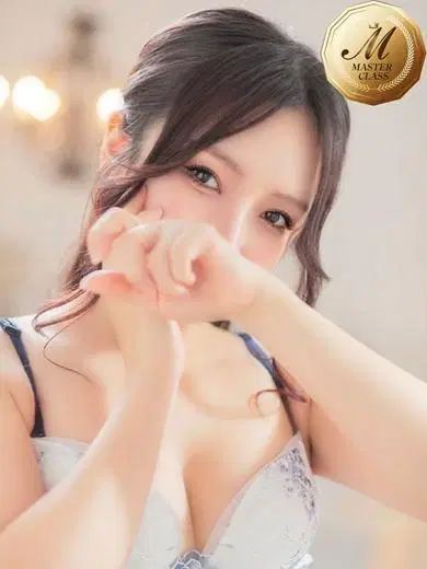 真中まなみ