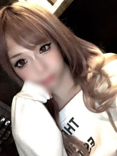 真城りさ