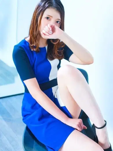 成田えみり
