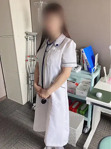 みい