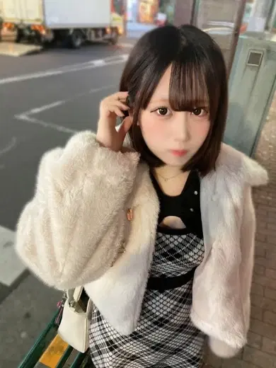 みらの