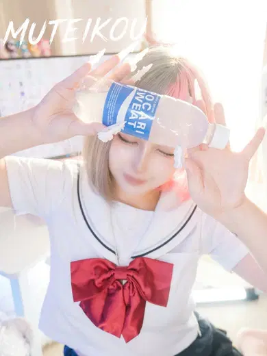 しあ