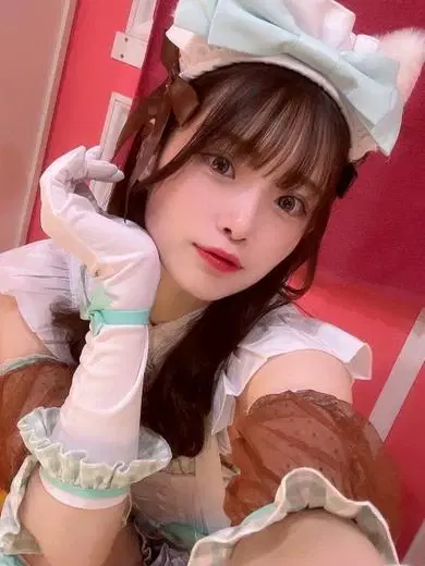 にな