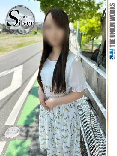 中村まりな