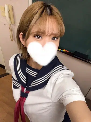 向井みさき