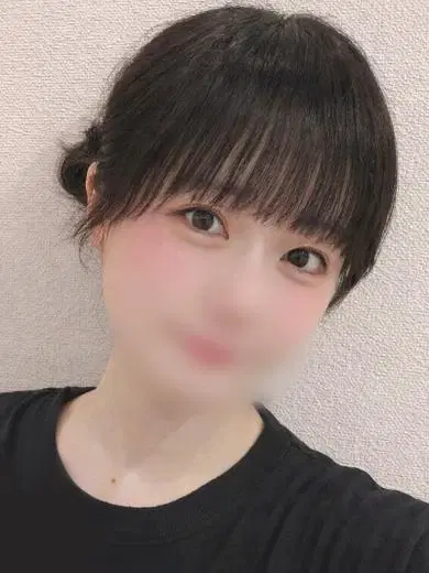 蛍せりな