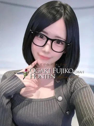 ツキノ