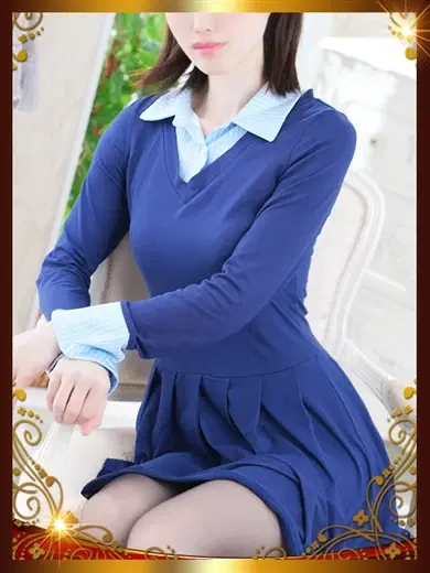 中垣せいら