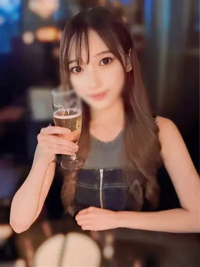 花森あみな