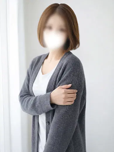 香月ひなの