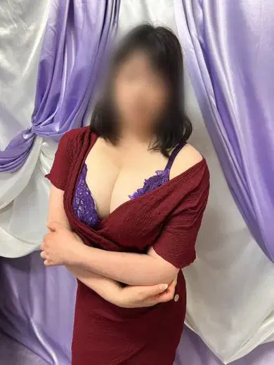 倉田さなえ
