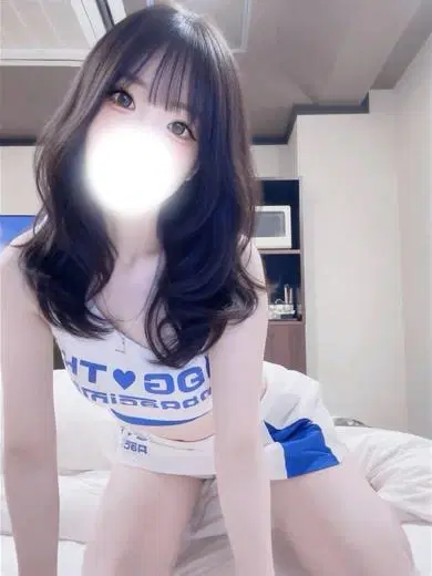 ももな