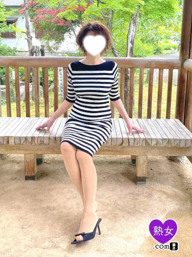 山吹かえで