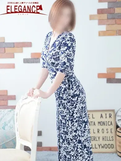 アンナ