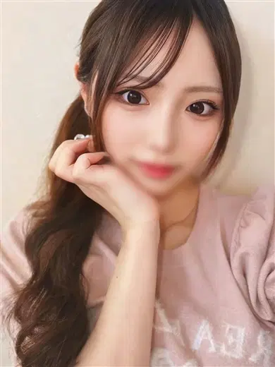 白川ひな
