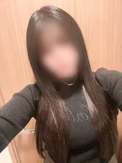 あみな
