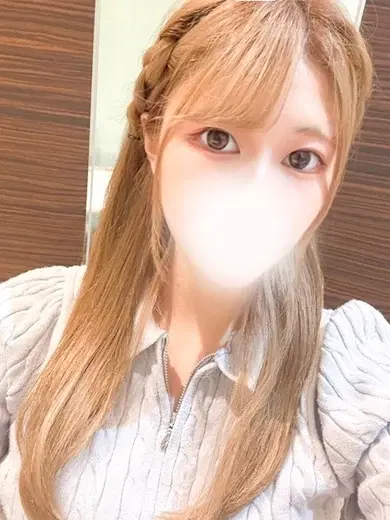 ヒトミ