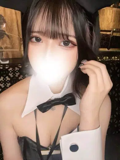 ゆりな