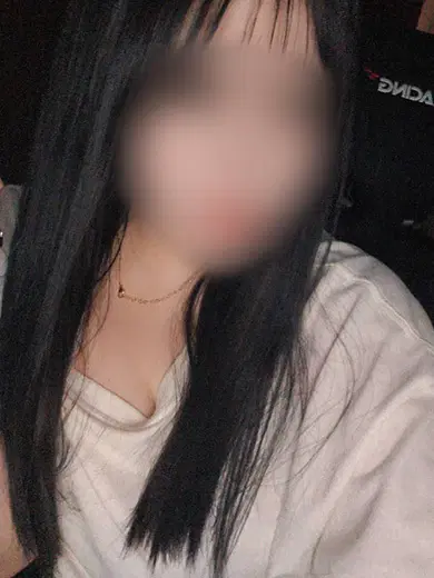 みいな