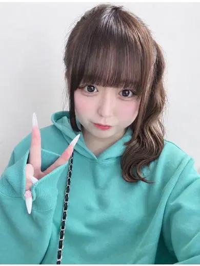ななせ