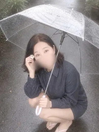 つき