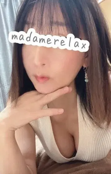 若槻なぎさ