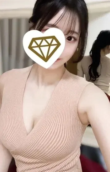 夏目ひより