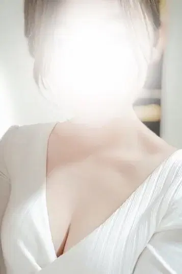 白咲美玲