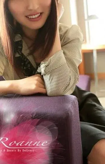 愛川夏奈