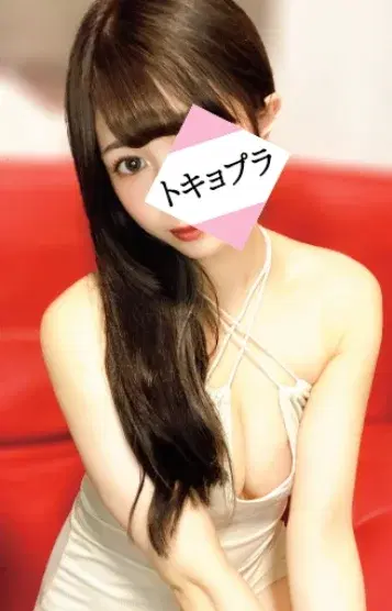 翠月まう