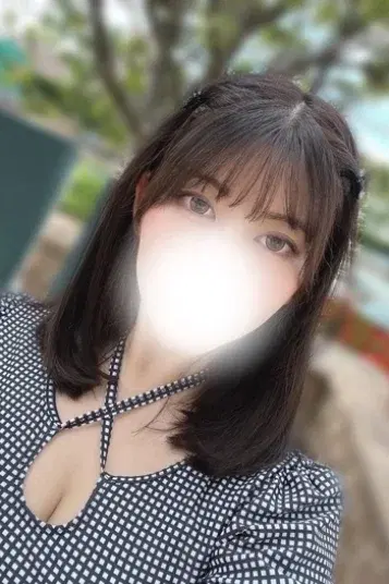 桜井りいな