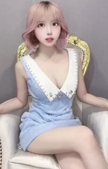 小松るる