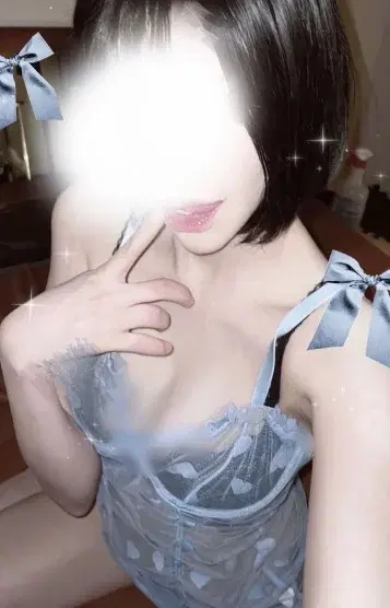 本郷あいら