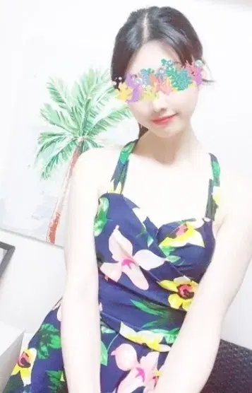 小黒みみ
