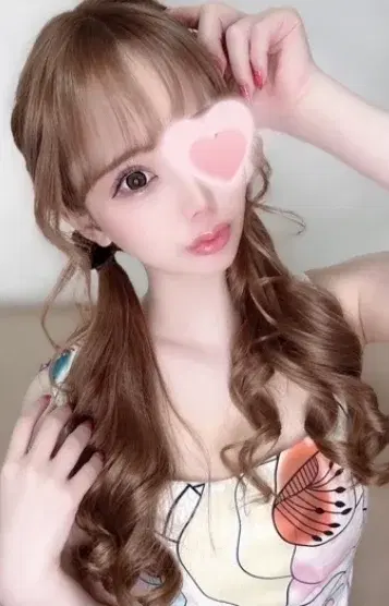 愛瀬しおん