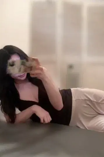 杉野ひかり