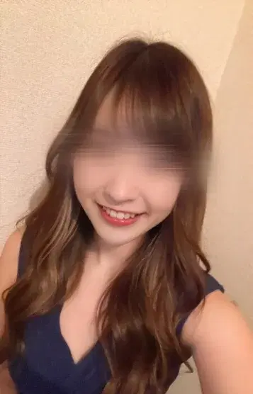 神崎みいな