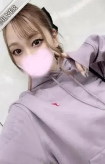 るあ